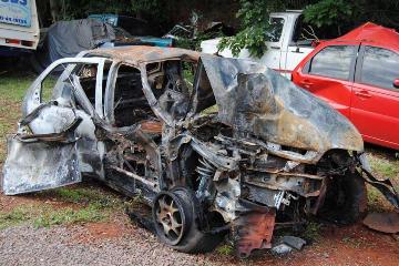 Un joven murió al incendiarse su automóvil