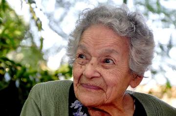 “Una abuela con mayúscula” cumplió sus 100 otoños