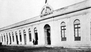 Vida y negocios del fundador del Savoy