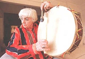 A los 93 años murió la poeta y cantante Leda Valladares