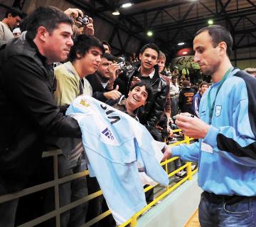 Furor por el ídolo en Foz