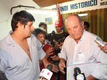 Procesan a Peñas por la agresión a un periodista