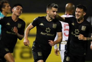 Copa Libertadores: Racing derrot 2 a 0 a Alianza Lima por el grupo F