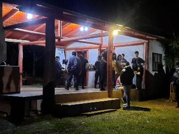 En la frontera con Brasil, gran fiesta clandestina por la semana del estudiante