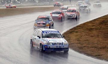 Juampy Koch llegó al podio  en Paraná y sigue en la pelea