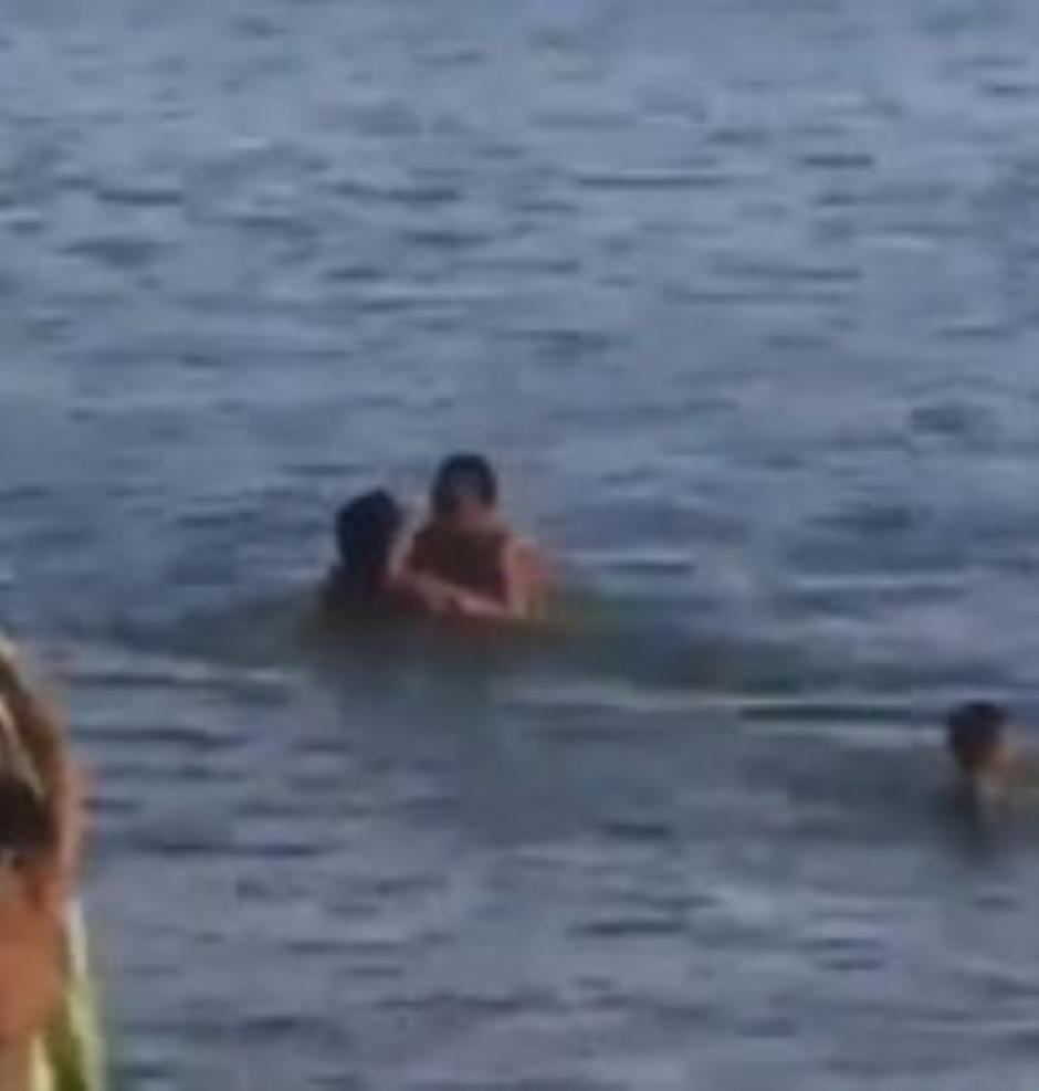 Video: Los filmaron teniendo sexo en una playa pública de Brasil - El  Territorio Misiones