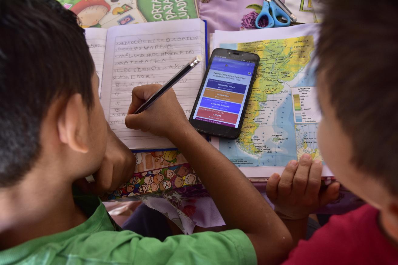 Ensayo Sobre El Uso Del Celular En La Escuela Compart 